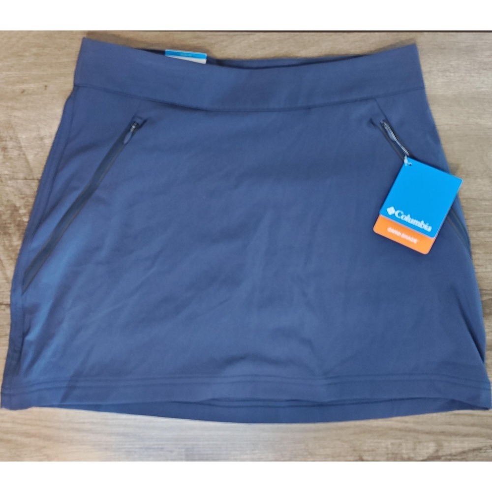 Columbia Women's Navy Blue Athletic Skort with Zip Pockets
